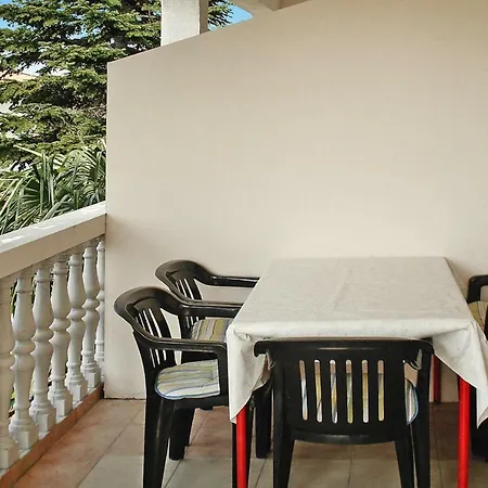 Im Haus Anka - Cdn02121-cya * Pakoštane
